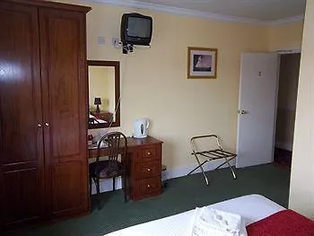 Donnybrook فندق مبيت وإفطار 3*